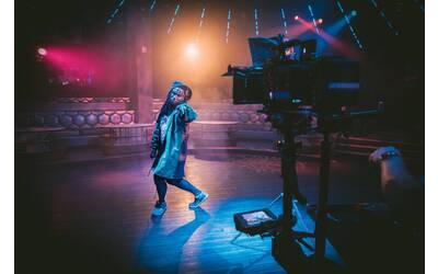 Immagine: behind_the_scenes