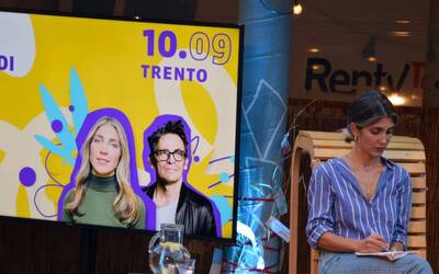 Silvia Boccardi sul palco di "Generazioni" alla Bookique, Trento