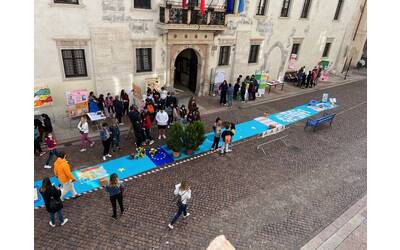 Immagine: Immagine JPEG 4