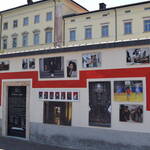 Immagine: Noi-Il-muro-si-apre